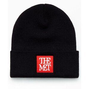 THE MET Unisex Black Winter Beanie Hat NEW NWOT